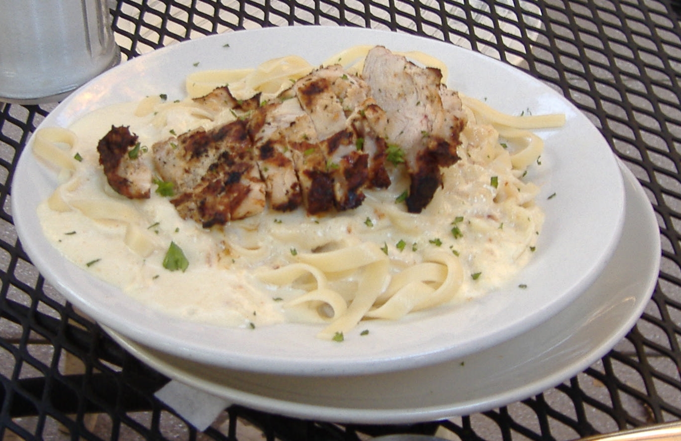 Chicken Alfredo